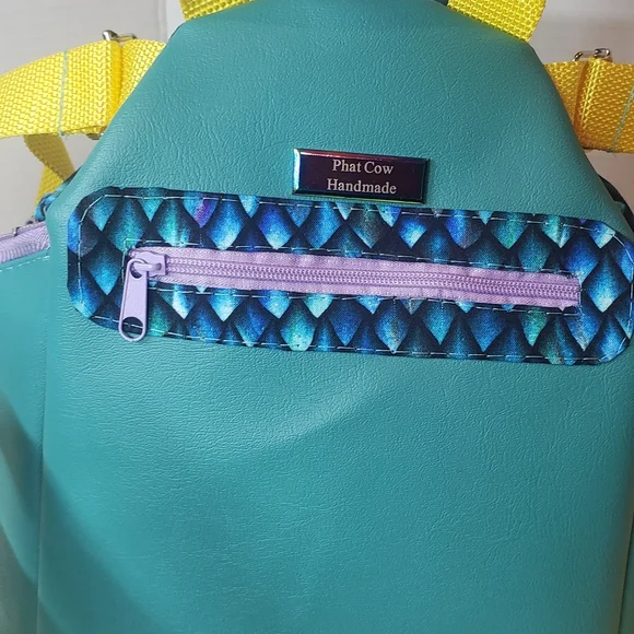 Handmade Mini Backpack - Picture 6 of 9